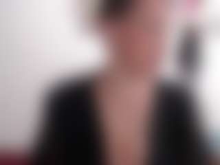 Live cam show with samanthawhatson - Mature on 1on1-livenow