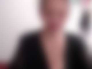 Live cam show with samanthawhatson - BBW Middle Aged on hrnylive.com