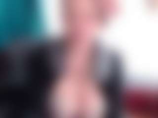 Live cam show with samanthawhatson - Granny on mypornchat.com