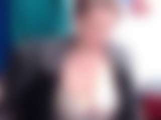 Live cam show with samanthawhatson - Trimmed Granny on camwithhim.com