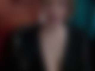 Live cam show with samanthawhatson - Middle Aged on Camsoda