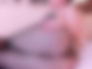Live cam show with Hanna Palmer - Big Tits MILF on CamwithHer