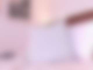 Live cam show with Hanna Palmer - Curvy on AdultVida.com