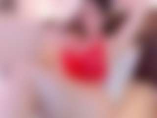 Live cam show with Hanna Palmer - Big Tits MILF on Camsoda