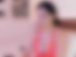 Live cam show with Hanna Palmer - HD Curvy on Livezox