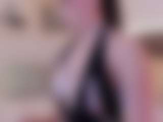 Live cam show with Hanna Palmer - Strip BBW on Camsoda