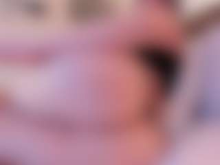 Live cam show with Hanna Palmer - Plussize on Camsoda