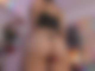 Live cam show with Andrea Duque - Bedroom on xxxlivecams.org