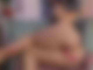 Live cam show with Andrea Duque - Flashing on CamwithHer