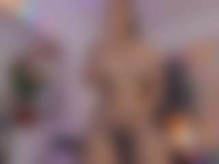 Live cam show with Andrea Duque - Flashing on sexylive.show