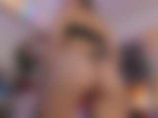 Live cam show with Andrea Duque - Spank on livesuperchat.net