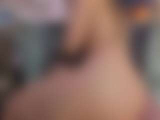 Live cam show with Andrea Duque - Athletic Lush on CamClone