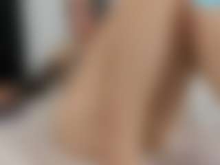 Live cam show with Belindaturnner - Blowjob on fuck-show.com