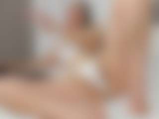 Belindaturnner's Live Sex Cam Show