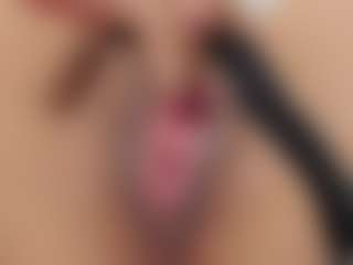 Live cam show with Belindaturnner - Blonde Hair on boobsie.com