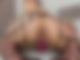 Live cam show with Belindaturnner - Joi on Fit Hotties