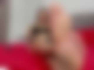 Belindaturnner MILF webcam performer live streaming