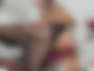 Belindaturnner MILF webcam performer live streaming