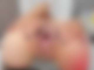 Live cam show with Belindaturnner - Blonde Hair Shaved Pussy on Camsoda