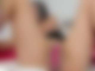 Live cam show with Belindaturnner - Mature MILF on Milfs Live