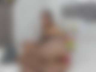 Live-Cam-Show mit Belindaturnner - Mature MILF auf Camsoda
