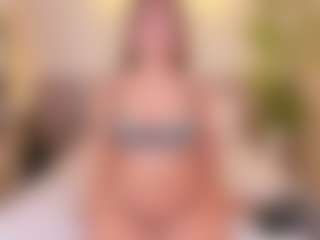 Live cam show with CloeHarp - Ass Clapping on Camsoda