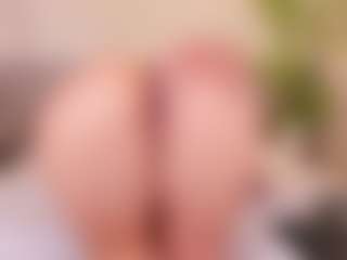 CloeHarp's Live Sex Cam Show