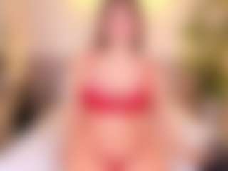 Live cam show with CloeHarp - Sexy on Milfs Live