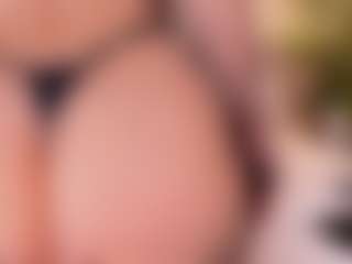 CloeHarp's Live Sex Cam Show