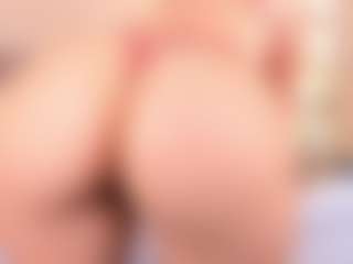 CloeHarp's Live Sex Cam Show