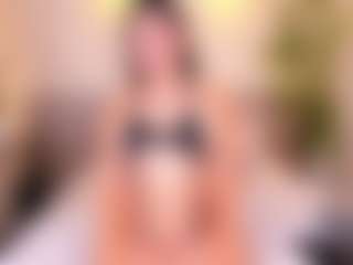 Live cam show with CloeHarp - BBW on Camming Site