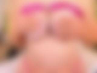 CloeHarp's Live Sex Cam Show