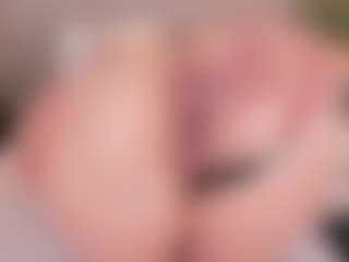 Live cam show with CloeHarp - Bondage on SmokeAndPoke