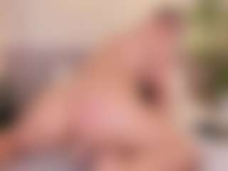 Live cam show with CloeHarp - Ass Clapping on Camsoda.co