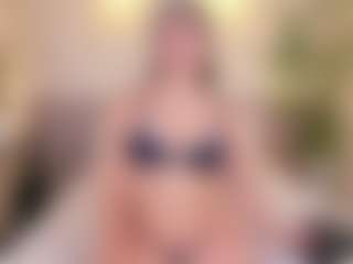 Live cam show with CloeHarp - Ass Clapping on milfzrlive.com