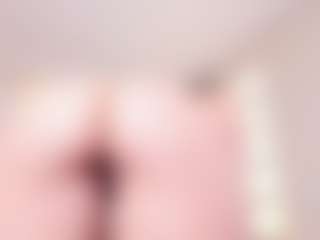 CloeHarp's Live Sex Cam Show