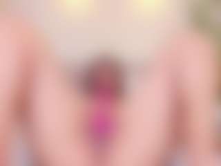 Live cam show with CloeHarp - Big Ass on 1on1-livenow