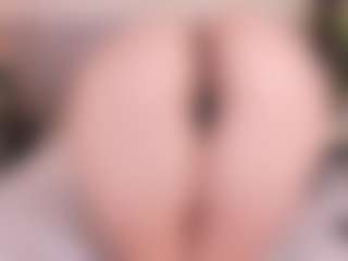 Live cam show with CloeHarp - Ass Clapping on fapnchat