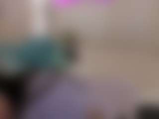 Live cam show with Anny - Smoking on testsause.com
