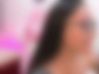 Live cam show with Anny - Normal on StripNow