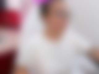 Live cam show with Anny - Asian Lovense on xDating
