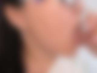 Live cam show with Anny - Public on thefappeningchat.com