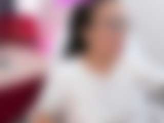 Live cam show with Anny - Strip Asian on googirlz
