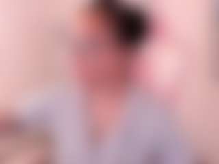 Live cam show with Anny - Deepthroat on Camsoda