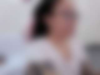 Live cam show with Anny - Asian Public on Hubzter Live