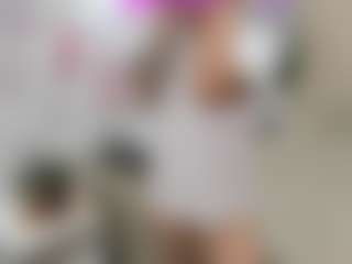 Live cam show with Anny - Smoking on Camsoda