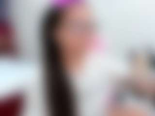 Live cam show with Anny - Oil on Camsoda
