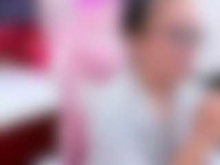 Live cam show with Anny - Asian Public on xheatlive.com