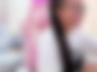 Spettacolo in cam dal vivo con Anny - Striptease Asian su Camsoda