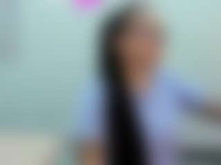 Live cam show with Anny - Cute on Camsoda